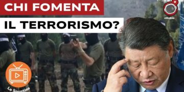 Guerriglieri armati. Xi Jinping preoccupato in primo piano