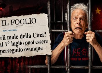 Federico Rampini dietro le sbarre di una prigione cinese. Titolo del Foglio in primo piano