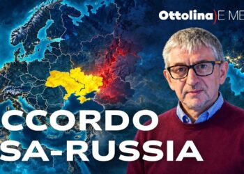 Mappa del mondo con Russia e Ucraina evidenziate. Fulvio Scaglione in primo piano